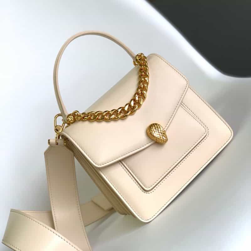 BVLGARI宝格丽象牙白小羊皮手提包38329