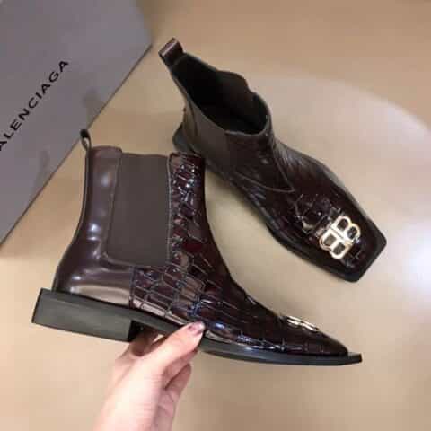 BALENCIAGA巴黎世家   进口原版头层牛皮材质男士BB德比高帮靴
