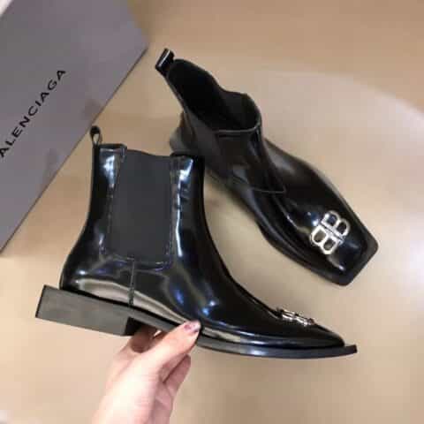 BALENCIAGA巴黎世家   进口原版头层牛皮材质男士BB德比高帮靴
