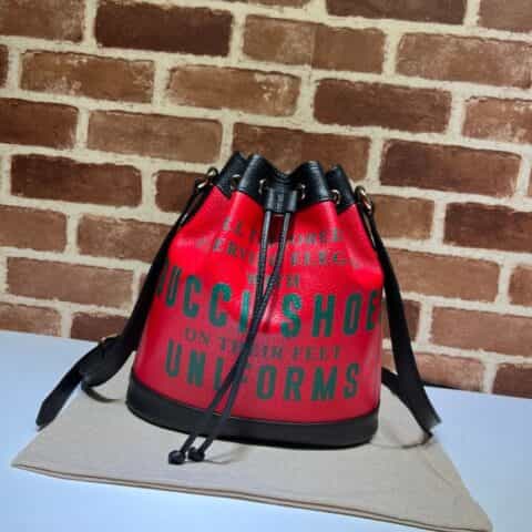 GUCCI古驰100特别系列印花水桶包676682