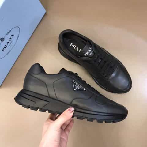 PRADA/普拉达   进口头层小牛皮拼接防水布料男士运动系列