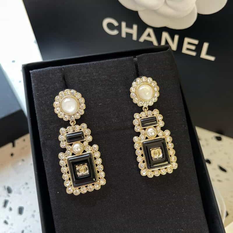 2021新款CHANEL香奈儿双c耳钉耳环