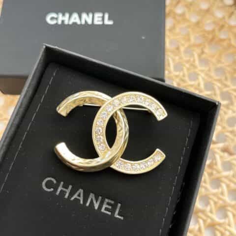 新款 CHANEL香奈儿双c胸针