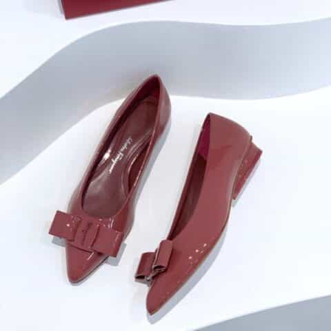 SF salvatore Ferraga*o  菲拉*慕最新糖果色走秀款尖头浅口Viva芭蕾舞鞋