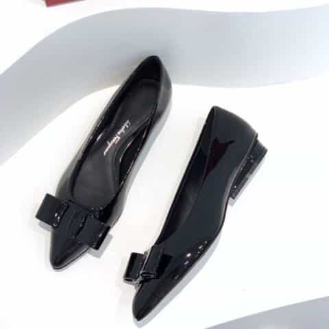 SF salvatore Ferraga*o  菲拉*慕最新糖果色走秀款尖头浅口Viva芭蕾舞鞋