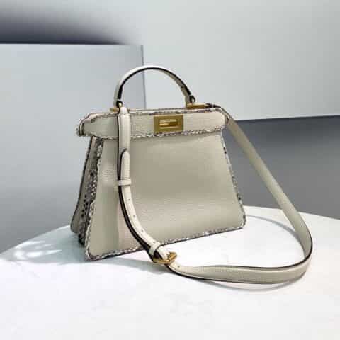 FENDI芬迪独家定制小牛皮PEEKABOO中号手袋