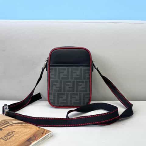 FENDI芬迪经典提花双F LOGO小斜挎包0198