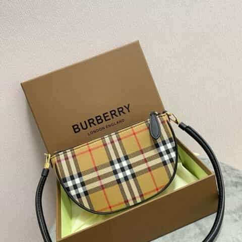 Burberry巴宝莉Vintage 复古格纹棉质腋下包