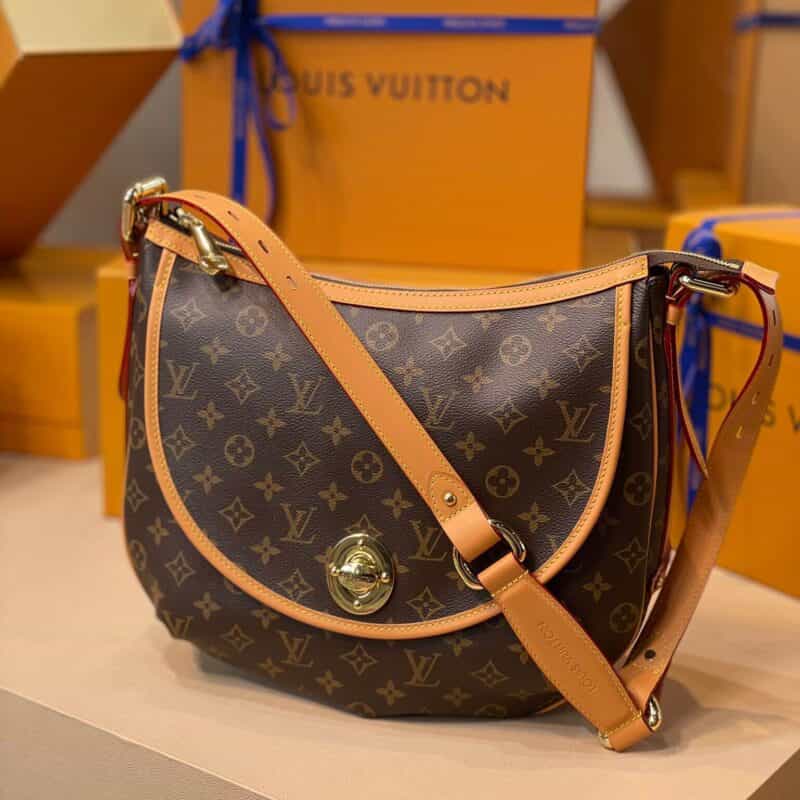 Louis Vuitton LV Tulum GM shoulder bag M40075