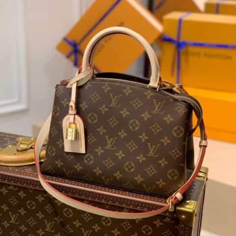 Louis Vuitton LV Petit Palais Tote 包 M45900