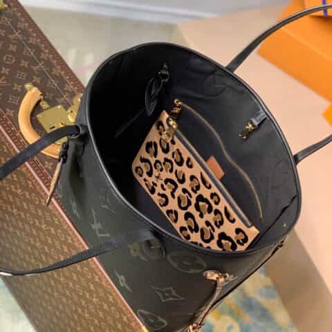Louis Vuitton LV Neverfull MM tote M45856黑色