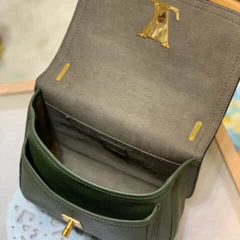 Louis Vuitton LV Lockme Chain bag M57067橄榄绿