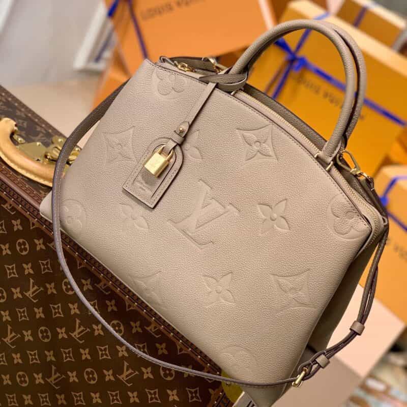 Louis Vuitton LV Grand Palais bag M45833灰色