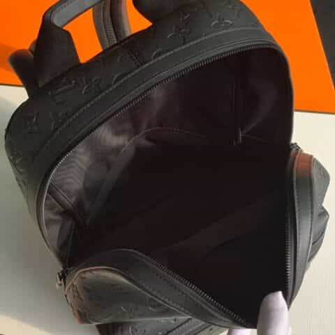 Louis Vuitton LV Sprinter 双肩包 M44727黑色