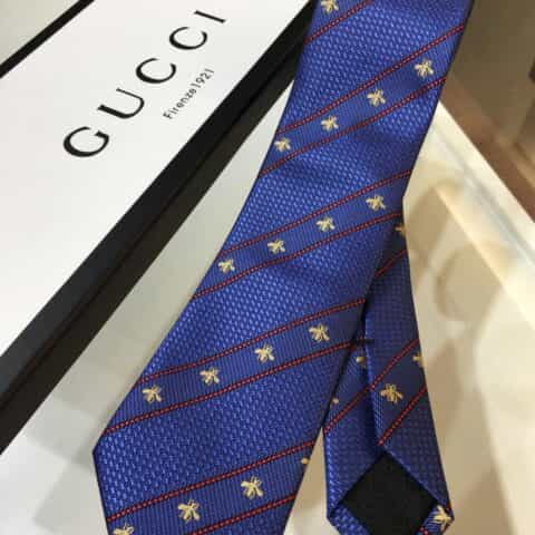 GUCCI古驰100%顶级提花真丝蜜蜂斜纹领带451528