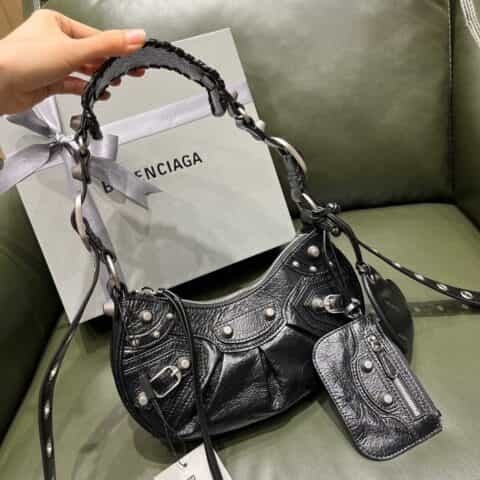 Balenciaga Le Cagole 26 月牙包 671309黑色