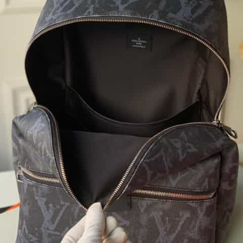 Louis Vuitton LV Discovery 小号双肩包 M57274