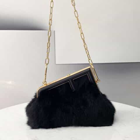 FENDI芬迪first系列F字母水貂毛肩背包80028