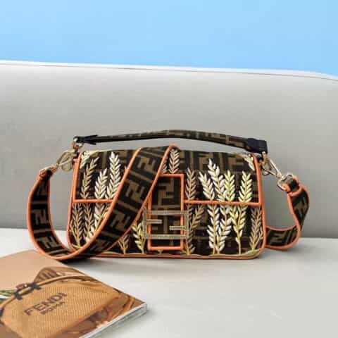 FENDI芬迪Baguette手袋0196