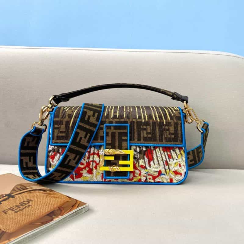 FENDI芬迪Baguette手袋0197F