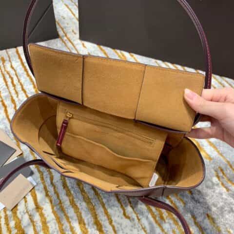 Bottega Veneta The Arco 33 Bag 575943波尔多色