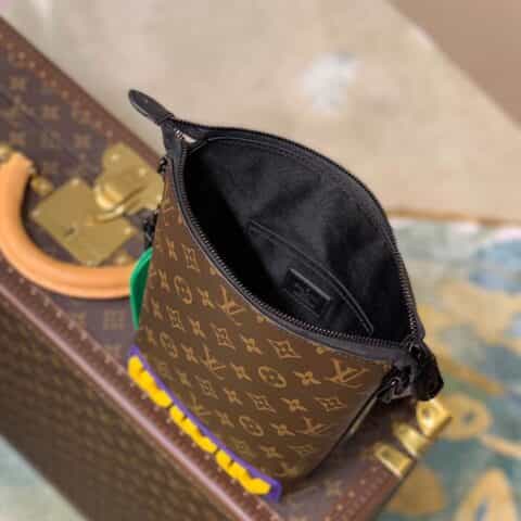 Louis Vuitton LV Cruiser 邮差包 M57966