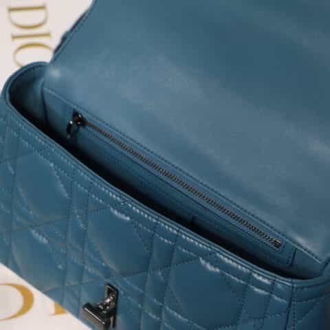 Dior Caro 大藤格纹系列种号肩背包 M8017深海蓝
