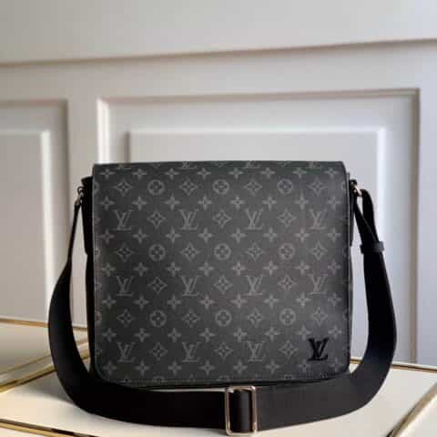 Louis Vuitton LV DISTRICT新款男士单肩斜挎包 M44001