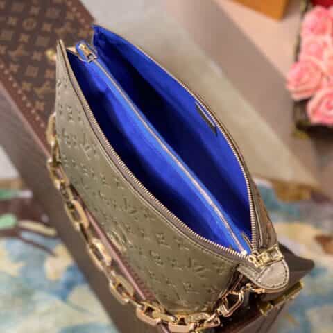 Louis Vuitton LV Coussin 链条包 M57782卡其绿