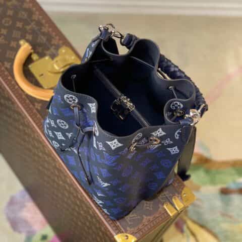 Louis Vuitton LV Muria Mahina bag M59554蓝色