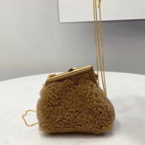 FENDI芬迪first系列F字母链条小包80026S