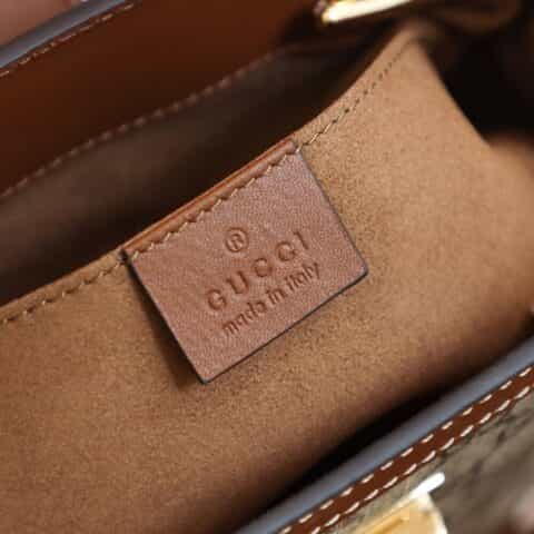 GUCCI 𝐏𝐚𝐝𝐥𝐨𝐜𝐤系列小号肩背包 498156棕色