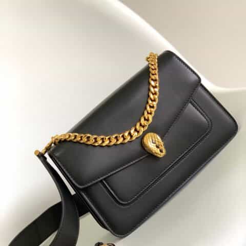 BVLGARI宝格丽酷黑小羊皮肩背包290323