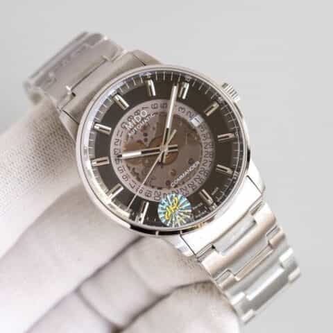 Mido美度表新推出Commander Gradient香榭系列渐层腕表