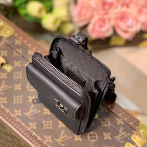 Louis Vuitton LV Phone Pouch 手机包 M57089黑色