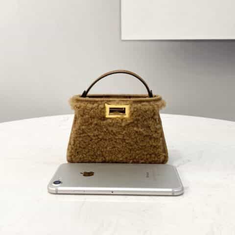 FENDI芬迪小卷毛超迷你peekaboo手袋8516