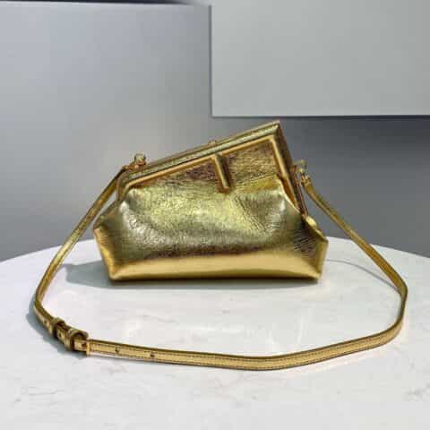 FENDI芬迪first系列F字母肩背包80033m