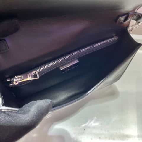 PRADA亮面皮革单肩包 1BD307黑色