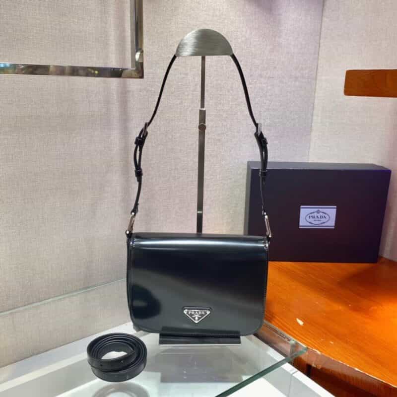 PRADA 2021春夏系列翻盖包 1BD308黑色