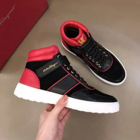 Ferragamo 菲拉格慕  小牛皮拼接磨砂牛皮制作高端男士运动鞋