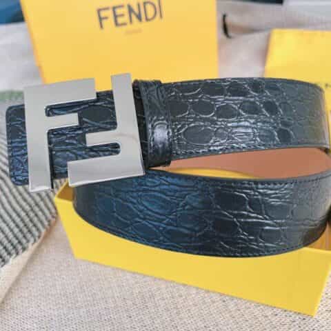 FENDI芬迪    双F”标志徽标精湛工艺金属扣男士4.0cm腰带