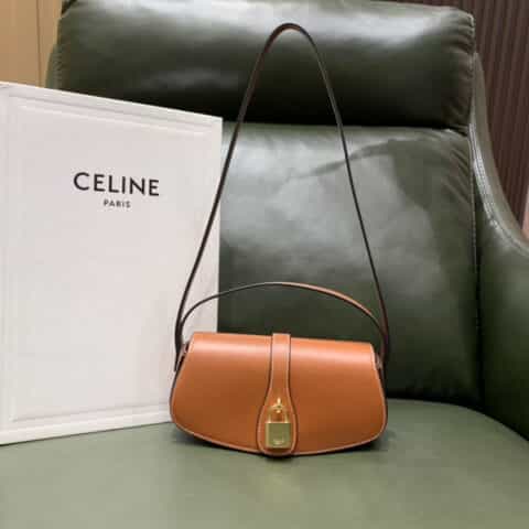 CELINE秋冬最新款mini tabou锁头包 10I592焦糖色