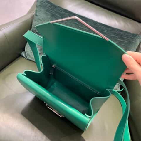 Bottega Veneta THE CLIP BAG 652391赛车绿