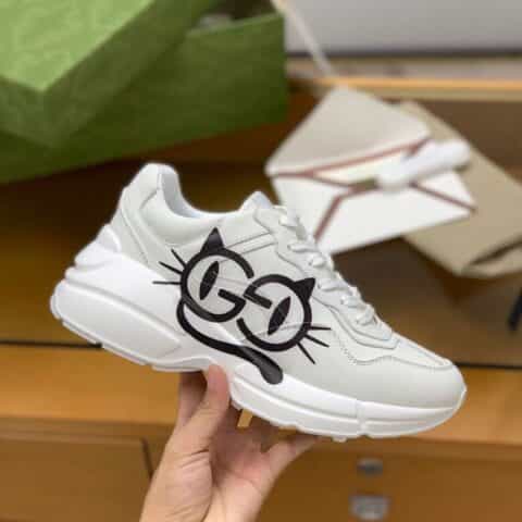 GUCCI古驰   象牙白色白色皮革女款运动鞋