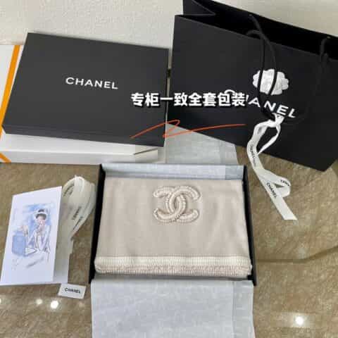 CHANEL香奈儿双C logo羊绒围巾