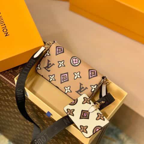 Louis Vuitton LV Félicie Strap & Go 三合一豹纹斜挎包 M80695