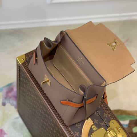 Louis Vuitton LV Lockme Ever BB 手提包 M58978