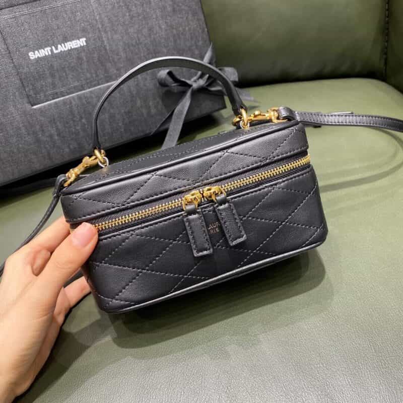 Saint laurent Ysl 迷你绗缝小羊皮化妆包 669560黑色