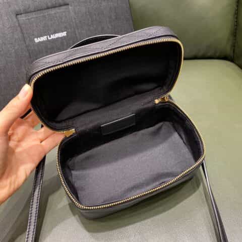 Saint laurent Ysl 迷你绗缝小羊皮化妆包 669560黑色