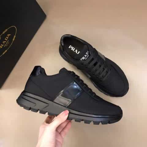 PRADA/普拉达    专柜专用高密度透气防水布P家经典男士休闲鞋